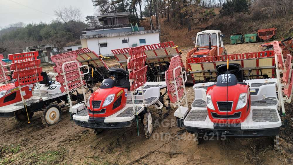 Yanmar Rice transplanter GP8 (8Rows) 엔진내부