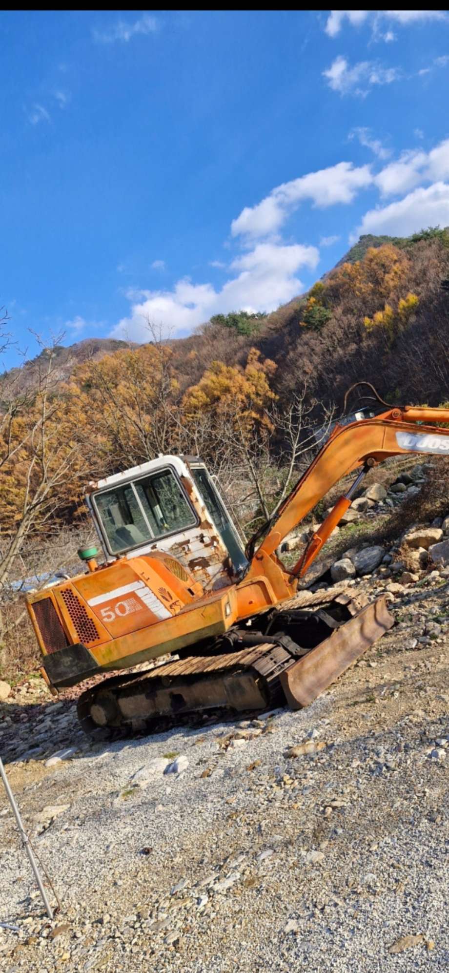 두산쏠라50 굴 굴삭기 굴삭기 앞좌측면