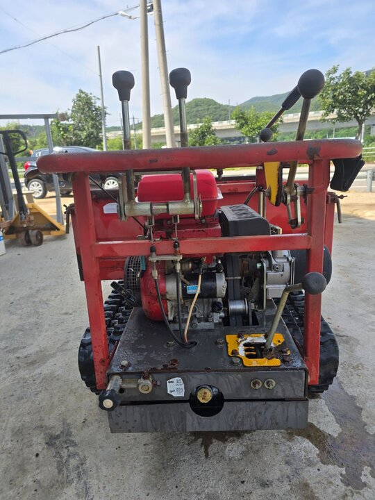 아세아 동력 운반차 동력 운반차  앞좌측면