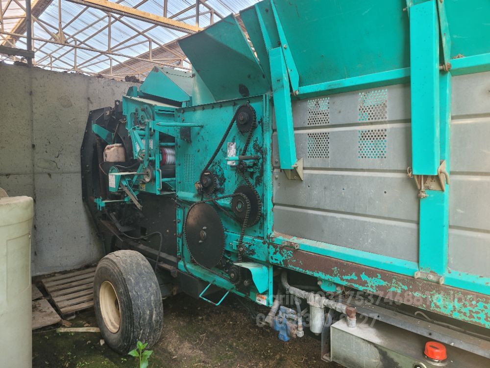  Round Baler MR-1000  뒤우측면