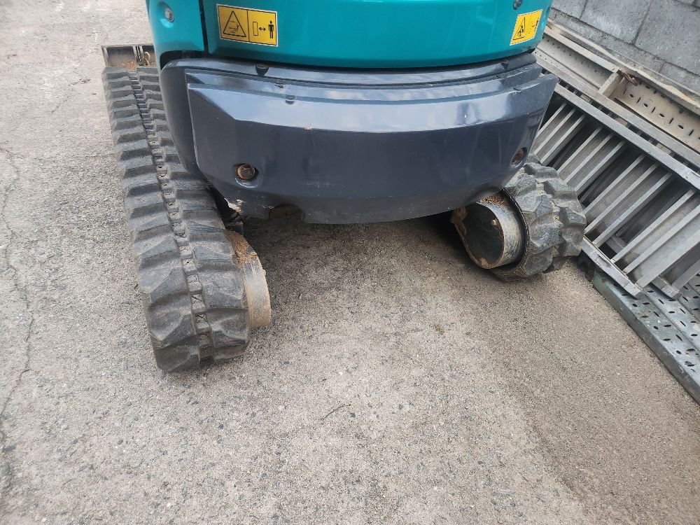  Excavator 포크레인 (2톤) 앞좌측면