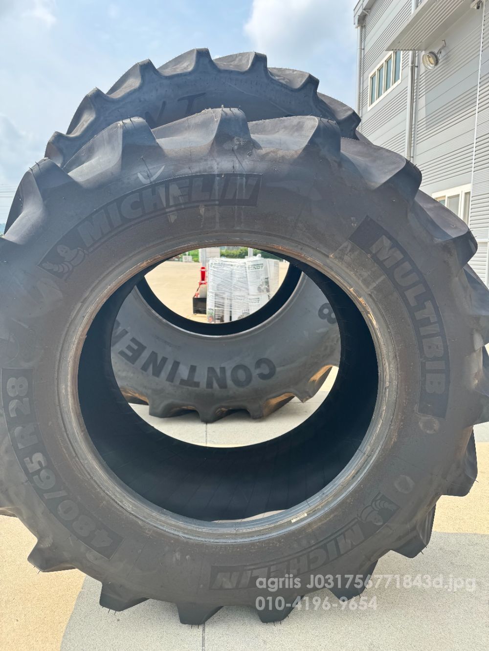 타이어 타이어 타이어 뒤우측면