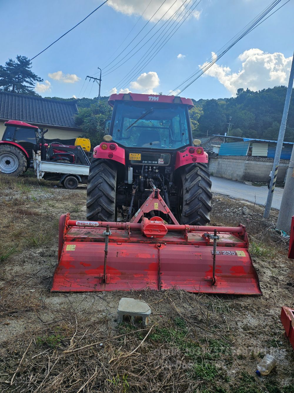 TYM Tractor T1003 (100hp) 뒤우측면