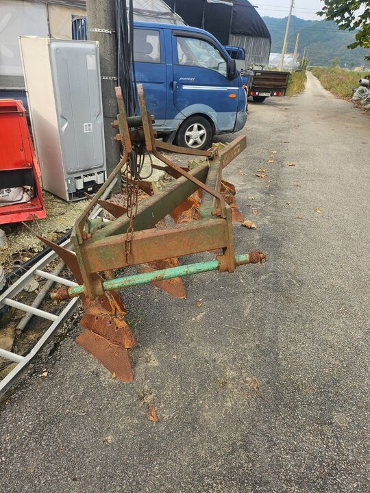  Plow 4련삭 80만 반전 120만  앞좌측면