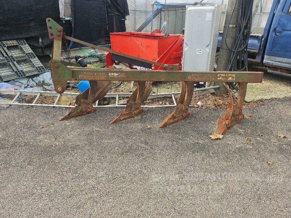  Plow 4련삭 80만 반전 120만  뒤우측면