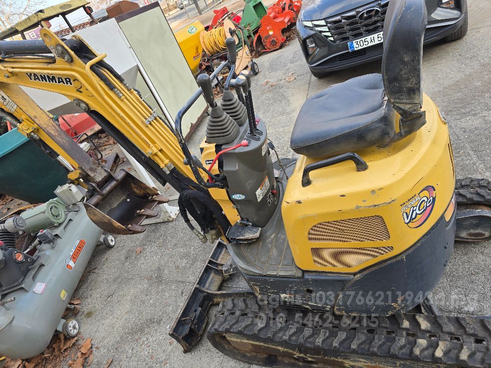  Excavator (1톤)  뒤우측면