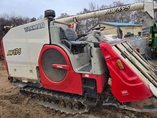 Yanmar Combine Harvester AW695 (6Rows) 앞좌측면