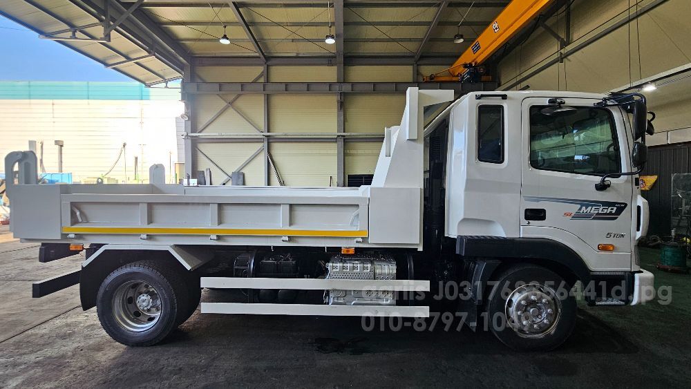 현대 메가트럭 4m 롱덤프 신품 뒤우측면
