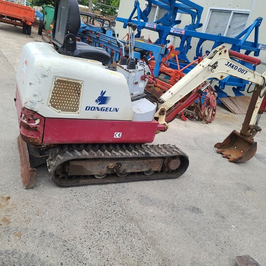 동은 굴삭기 미니015 (1.5톤) 앞좌측면