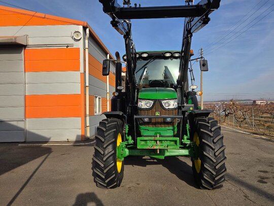 존디어 트랙터 6110R (110마력) 앞좌측면
