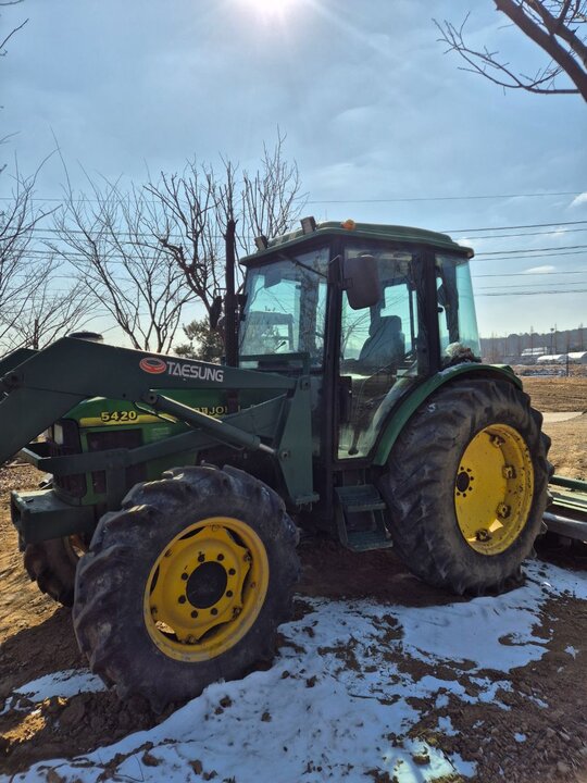 JohnDeere Tractor 5420 (75hp) 앞좌측면