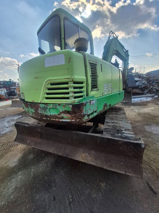 대우 굴삭기 S55VGS (5.5톤) 앞좌측면