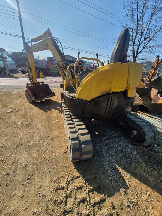  Excavator (03톤)  앞좌측면