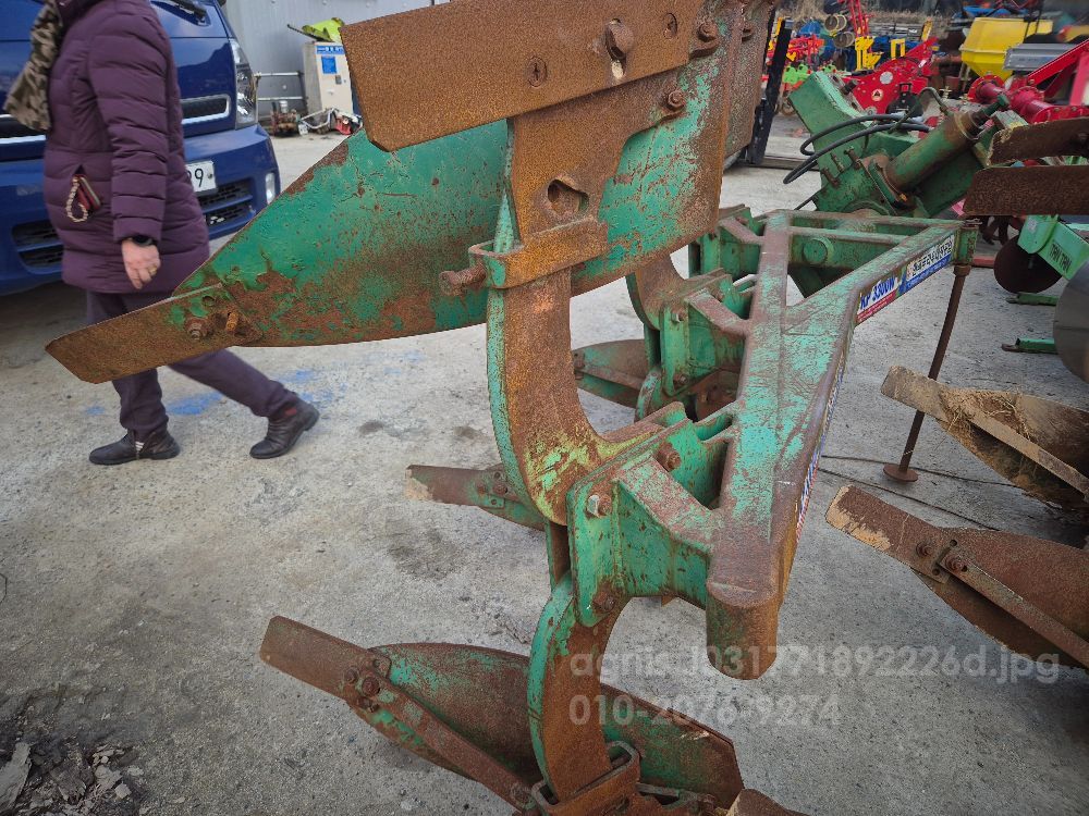 한국푸라우 쟁기 양용3련2련 뒤우측면