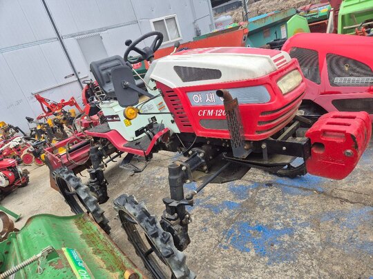 아세아 관리기 CFM-1200 (20마력) 앞좌측면