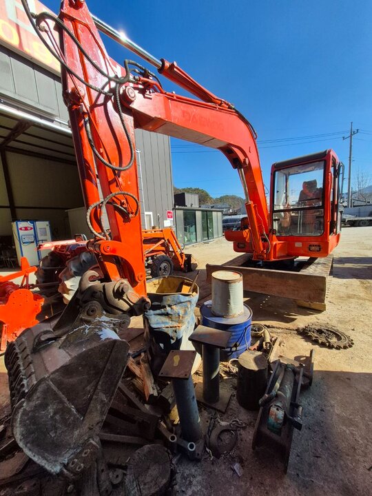 대우55v 굴삭기 대우55v (5.5톤) 앞좌측면