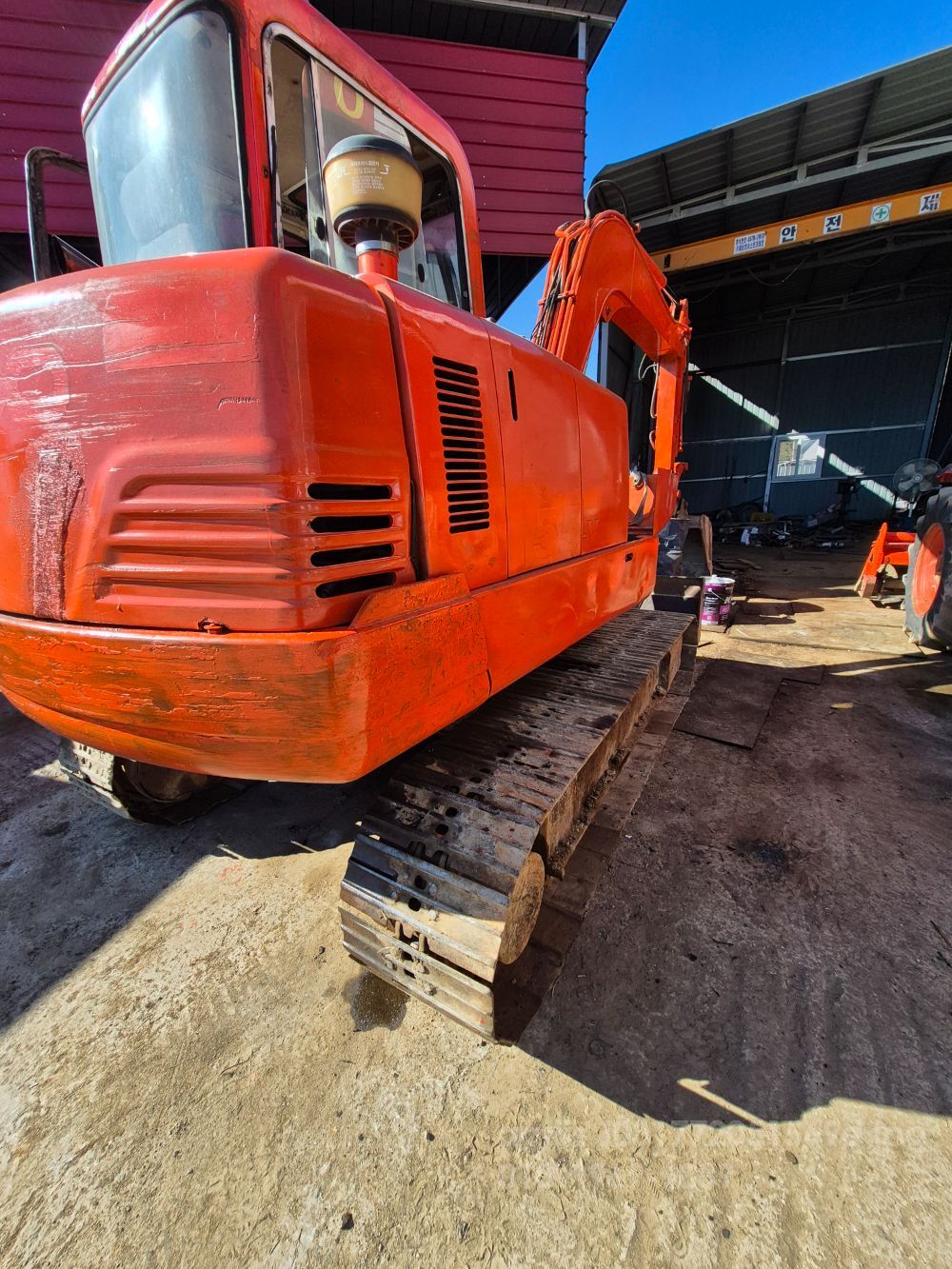 대우55v 굴삭기 대우55v (5.5톤) 뒤우측면