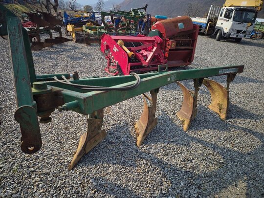 원광 쟁기 대형삭갈이4련각도조절 앞좌측면