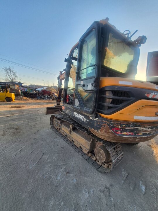 현대hx60mt 굴삭기 현대hx60mt (6톤) 앞좌측면