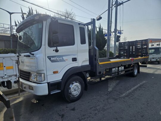 현대자동차 태건특장 농기계운반 사다리 메가트럭 저상사다리 앞좌측면