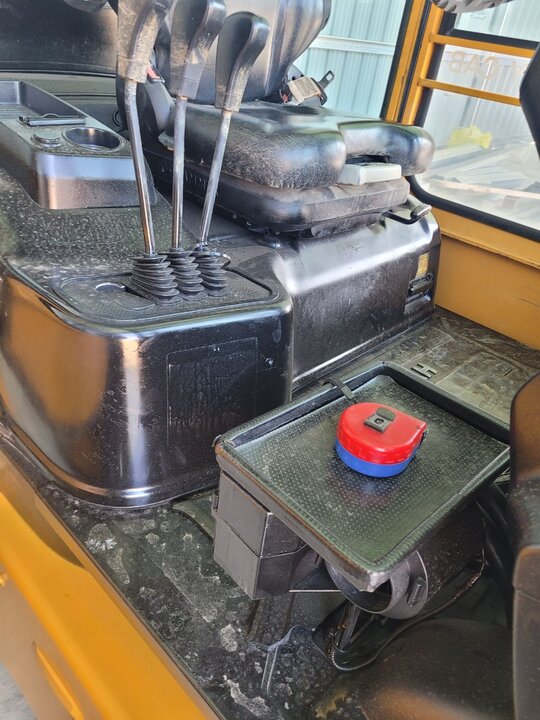  Forklift 현대지개차 2.5D-9H (2.5톤) 앞좌측면