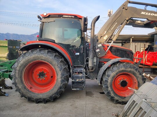 Daedong Tractor HX-1400 (142hp) 앞좌측면