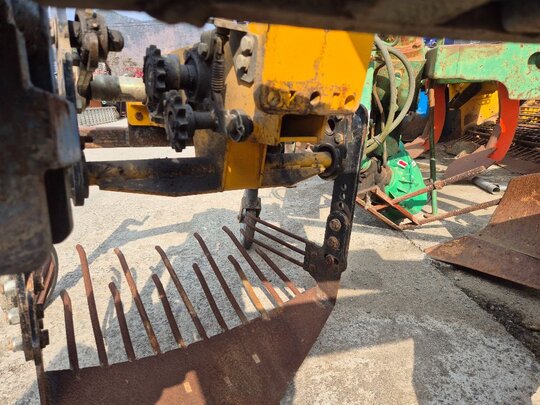  Harvester 경운기용 고구마 감자  앞좌측면