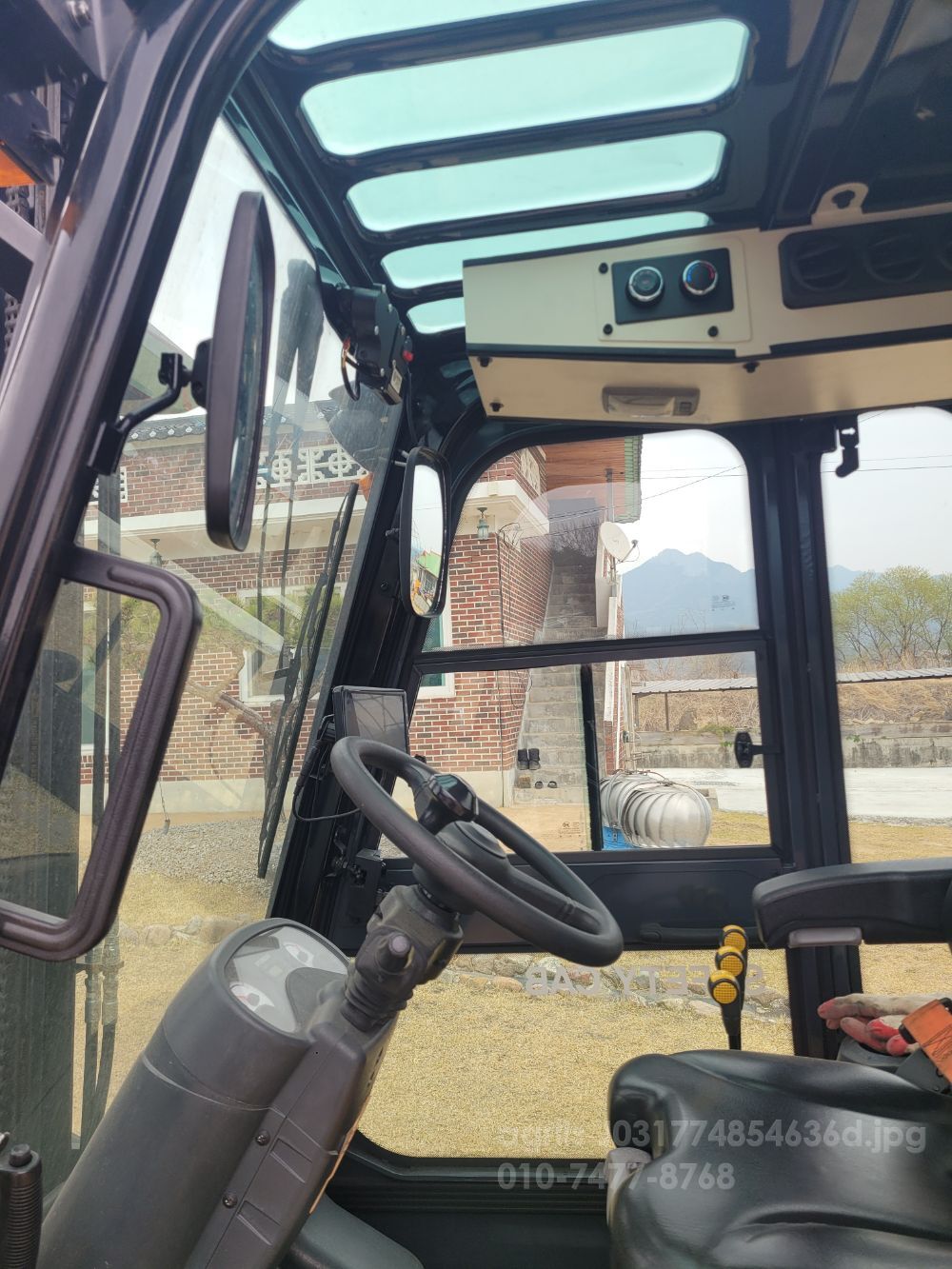  Forklift 2.5D-9B (2.5톤) 뒤우측면