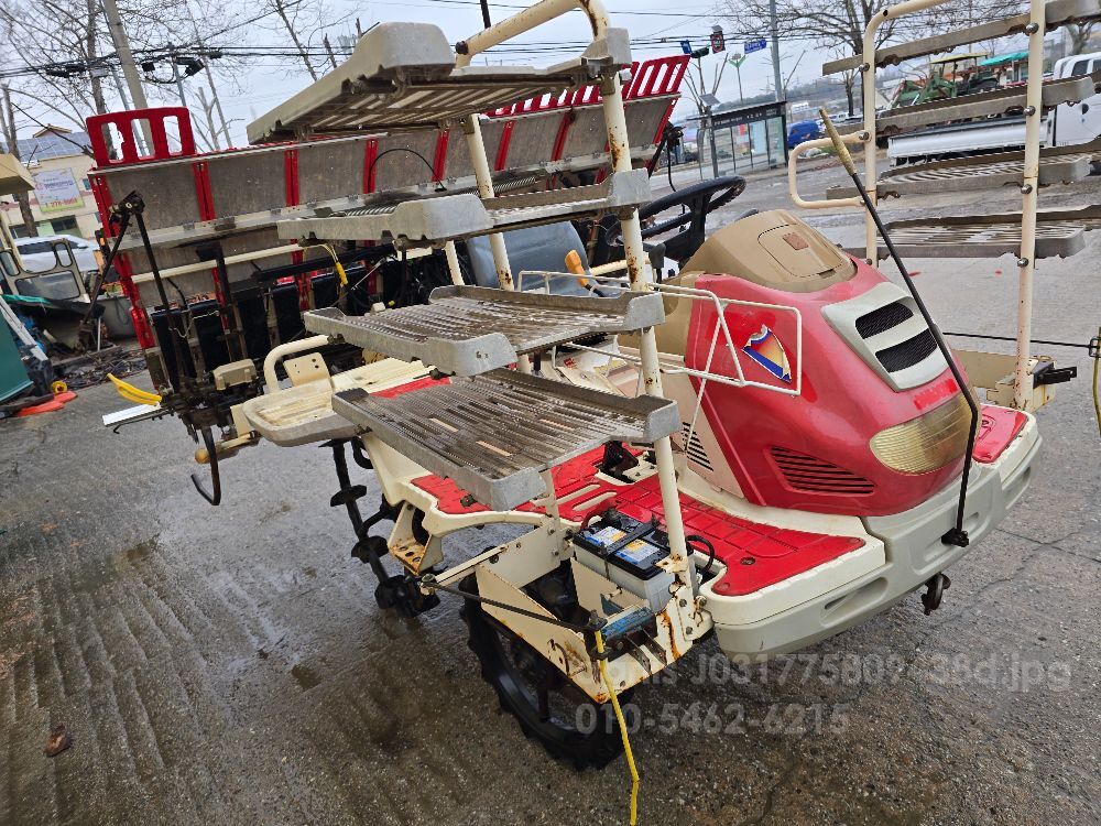 Yanmar Rice transplanter VP8 (8Rows) 뒤우측면