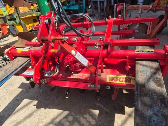 웅진 피복기 일괄비닐한골1600두골2000 앞좌측면