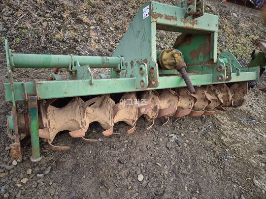 위캔 로타리 밭전용 로터리2600 (경폭2600cm) 앞좌측면