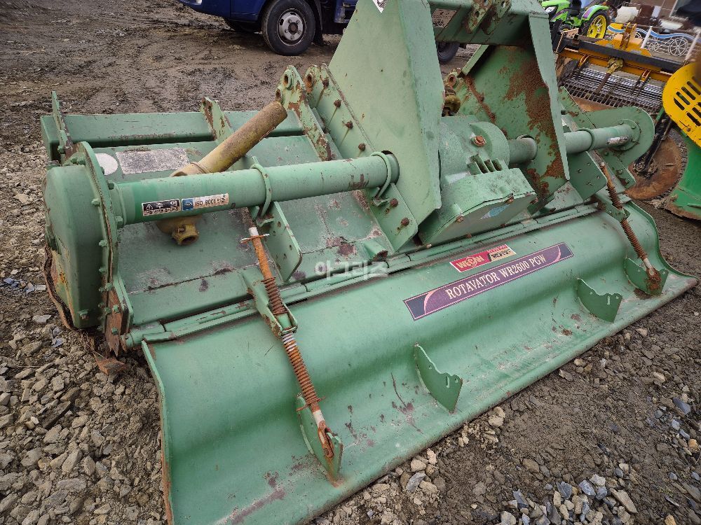 위캔 로타리 밭전용 로터리2600 (경폭2600cm) 뒤우측면