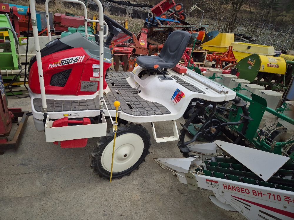 Kukje Rice transplanter 직파기 파종기기8조식 (6Rows) 뒤우측면