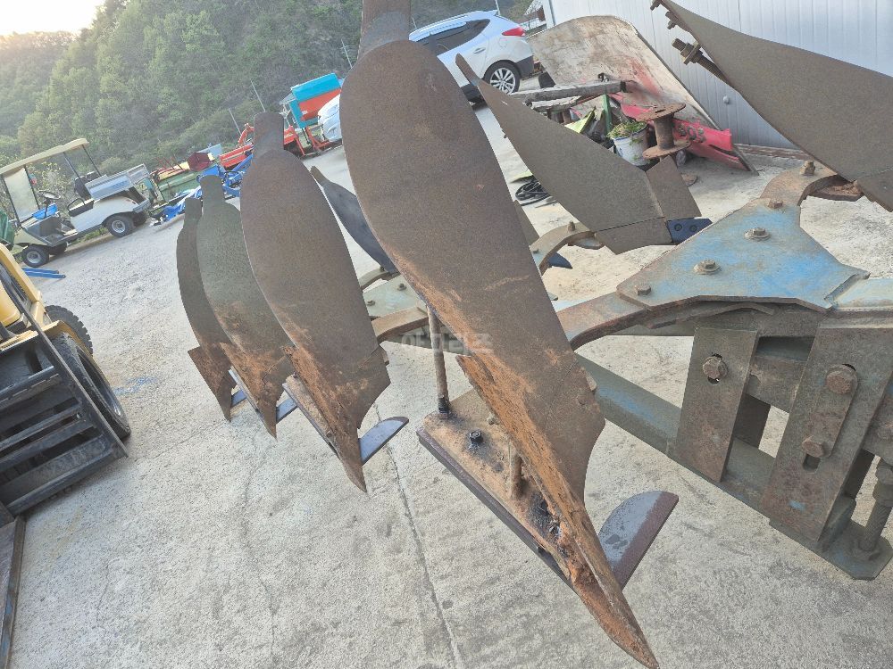  Plow 양용4련  뒤우측면