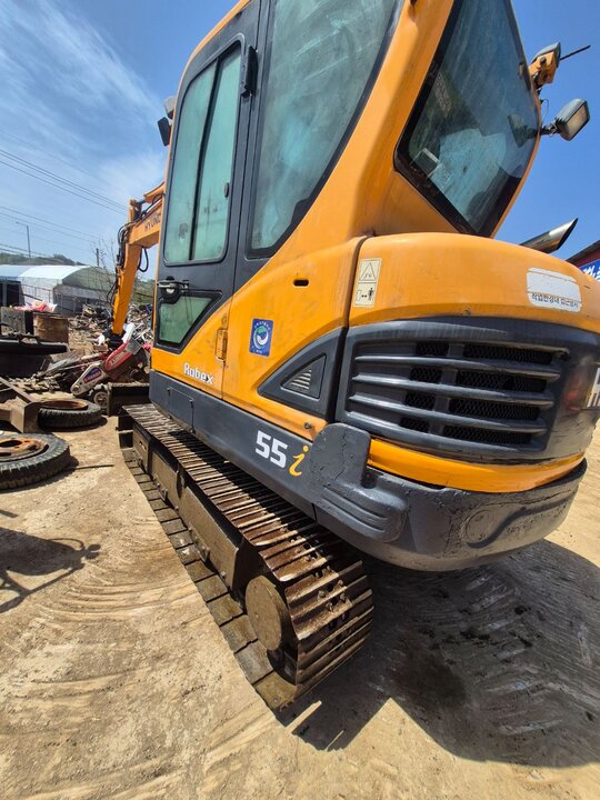 현대 굴삭기 55I (5.5톤) 앞좌측면