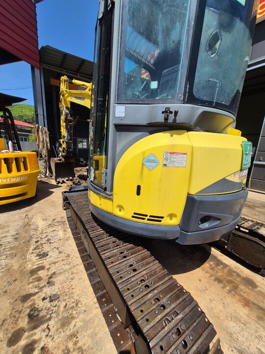 얀마 굴삭기 Vlo55-5b (5,5톤) 앞좌측면