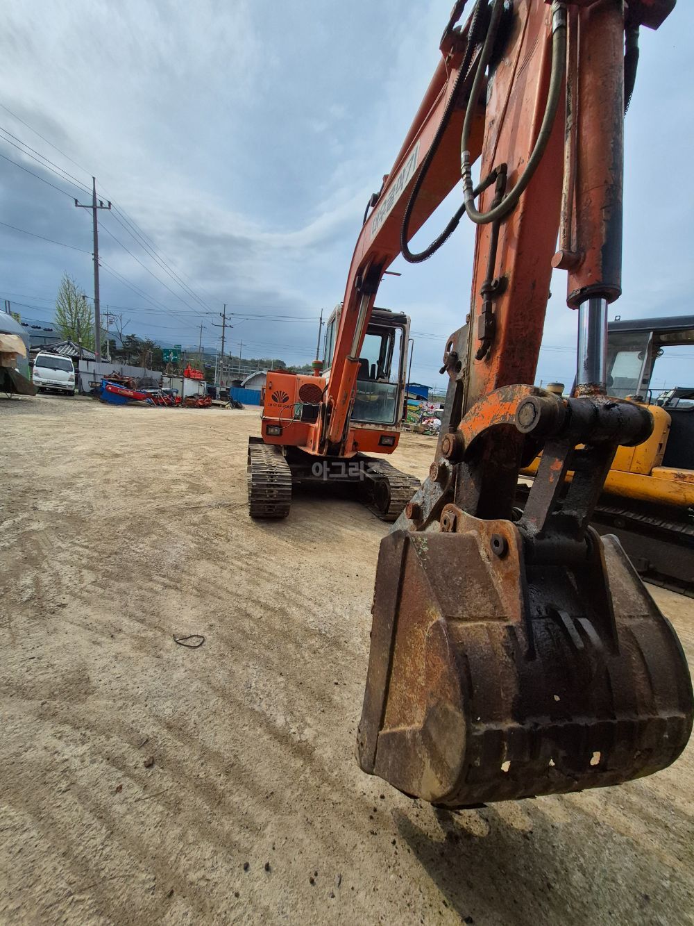  Excavator 대우쏠라50 (4,8톤) 뒤우측면