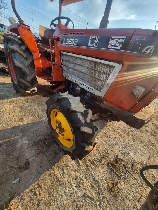 대동 트랙터 L3502 (35마력) 앞좌측면