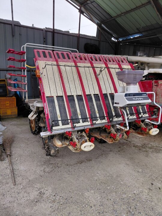 Kukje Rice transplanter RGO-60 (6Rows) 앞좌측면