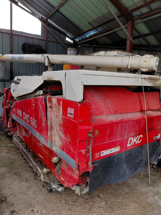 Kukje Combine Harvester DKC685 (4Rows) 앞좌측면