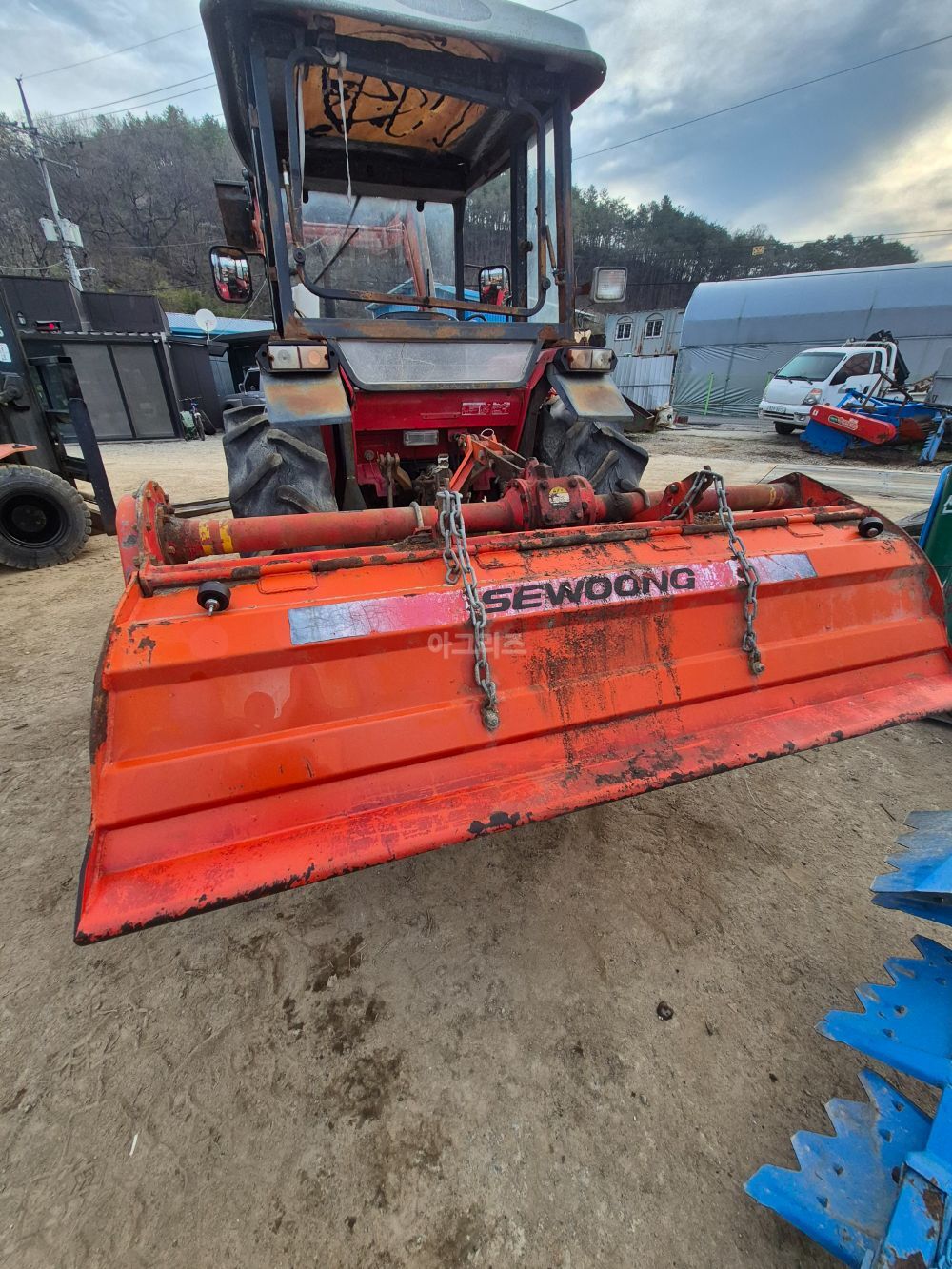 Kukje Tractor F455 (45hp) 뒤우측면