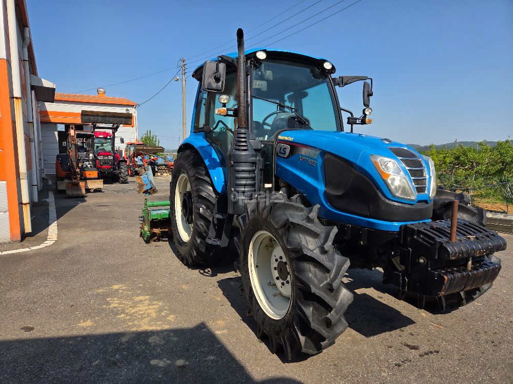 LS Tractor XP7102 (102hp) 뒤우측면