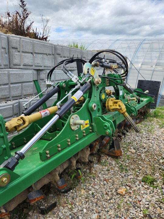 위캔글로벌 로타리 WR5000PFW (경폭500cm) 앞좌측면