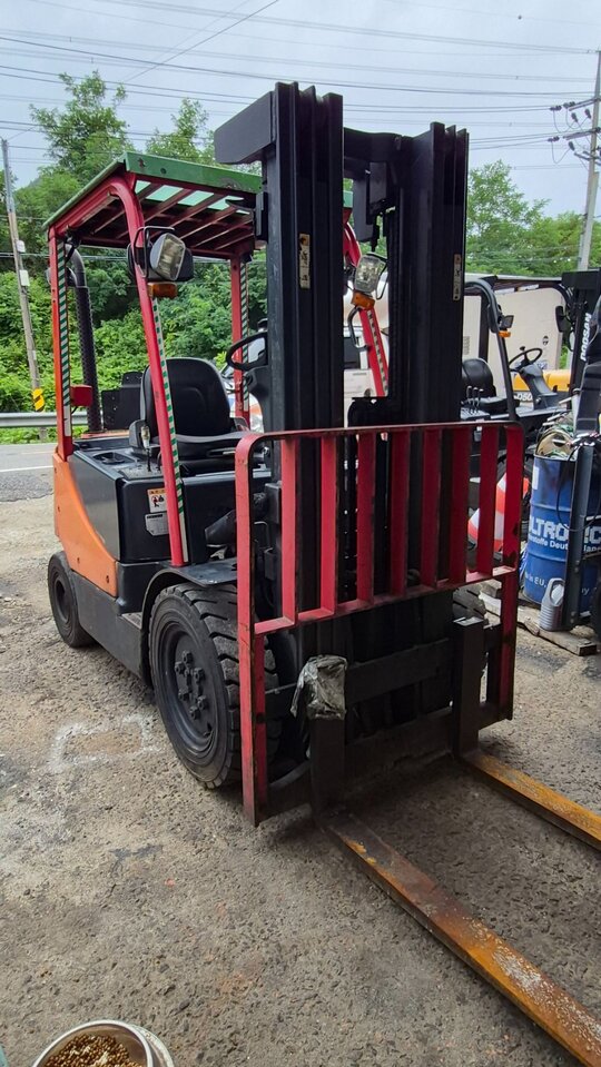  Forklift D20-7 (2톤) 앞좌측면