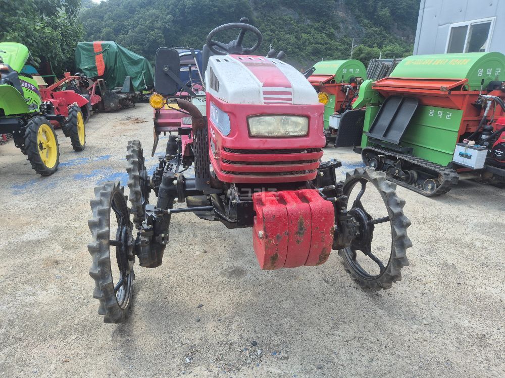 아세아 관리기 CFM-1200 (20마력) 뒤우측면