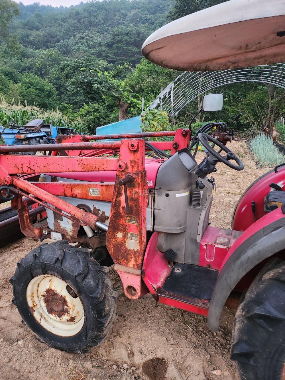 LS Tractor LT360D (36hp) 뒤우측면