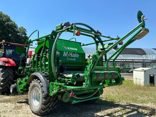  Round Baler FUSION3  앞좌측면