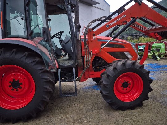 대동 트랙터 PX1150 (115마력) 앞좌측면