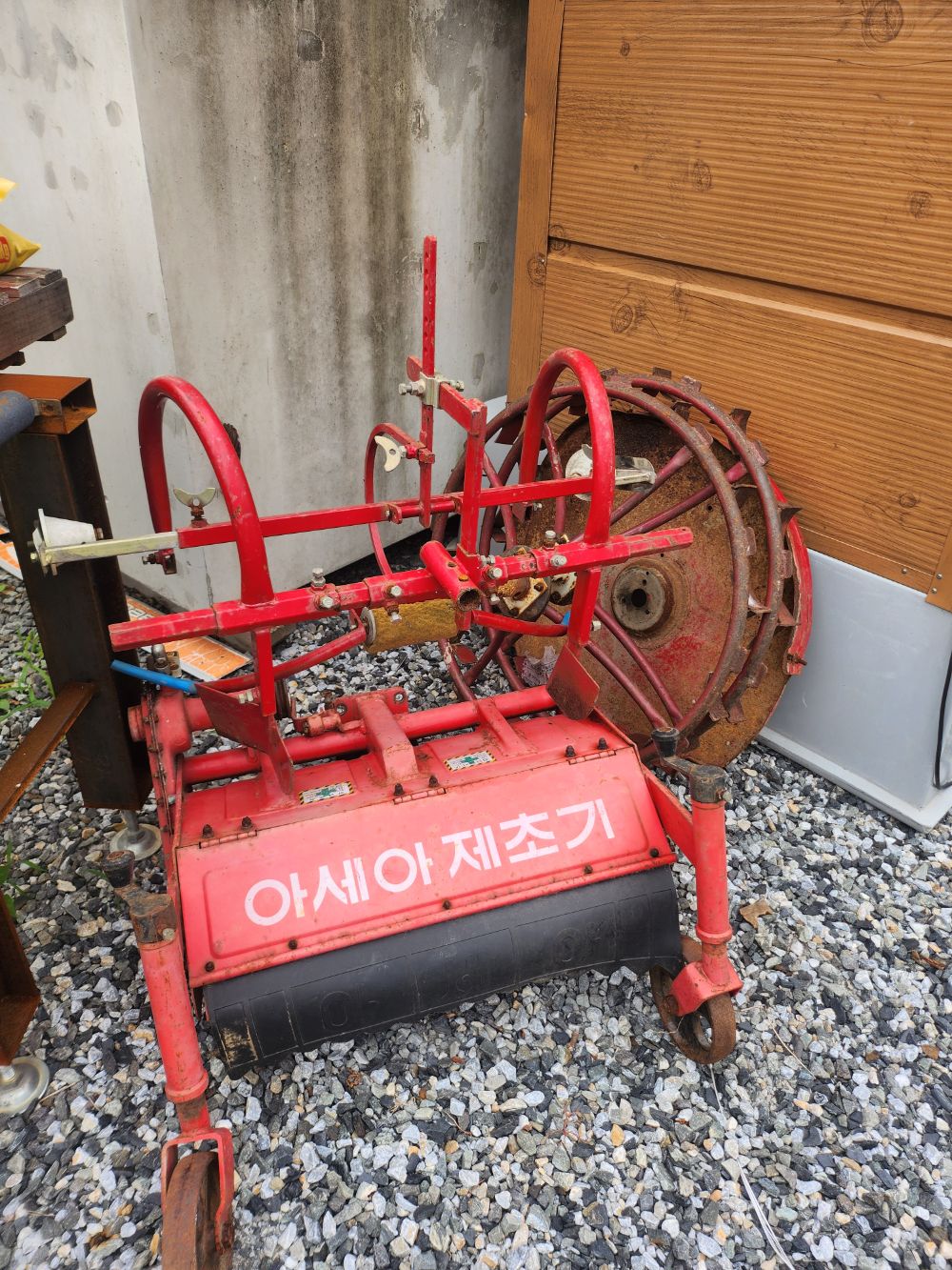 아세아 관리기 AMC-700N (5마력) 뒤우측면