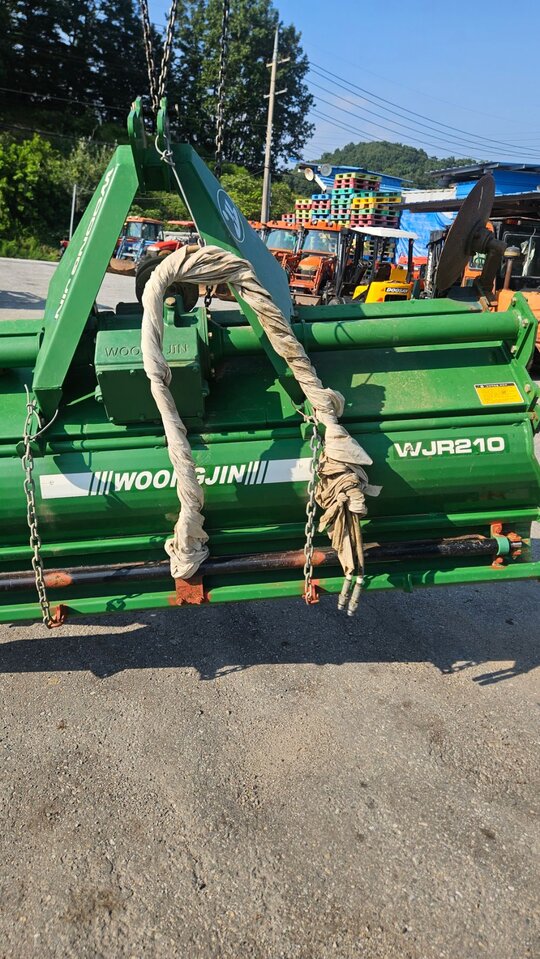  Rotavator WJR210 (경폭210cm) 앞좌측면